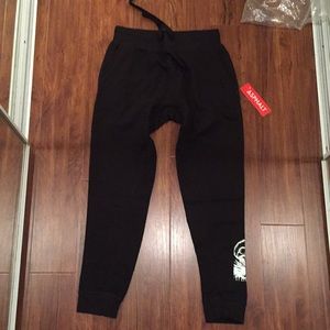 Men’s brand new black Asphalt sweatpants